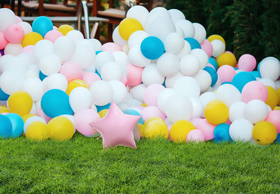 Outdoor Balloon Decor Ideas