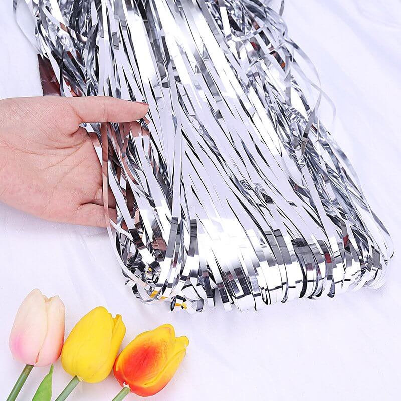 silver tinsel curtain size 1m width x 2m height